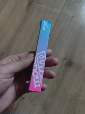 MODELS OWN MAGIC WAND Skinny Definer MASCARA BRUSH  - Image 1 of 4