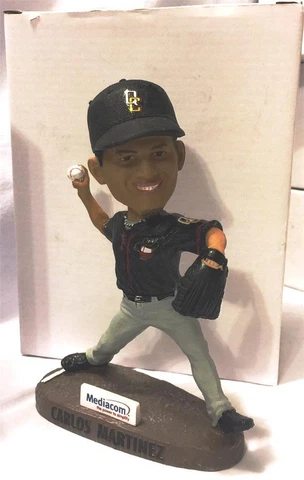 2016 QUAD CITY RIVER BANDITS CARLOS MARTINEZ SGA BOBBLEHEAD CARDINALS ~ NIB Cover