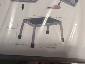metal step stool - Picture 1 of 3