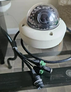 Vista vk2-3mPVRdir28v12re 3MP CCTV IP Kamera IP66 2,8-12mm - 12V oder POE - Bild 1 von 3