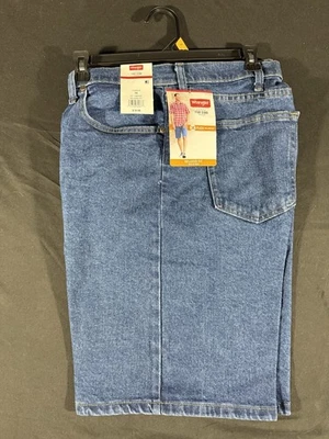 NUEVO Pantalones Cortos de Jean Wrangler Para Hombre Denim Calce Relajado Talla 36 Foto 1 de 4