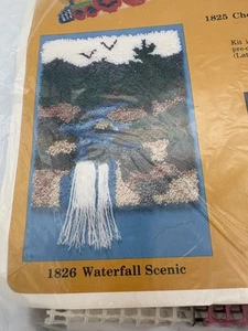 Vintage Kit CREATIVE CIRCLE Rug Hooking Waterfall Scenic 1826 Complete - Picture 1 of 3