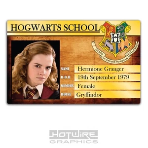 Plastic ID Card (TV & Film Prop) - Hermione Granger HOGWARTS School Fancy Dress - Imagen 1 de 2