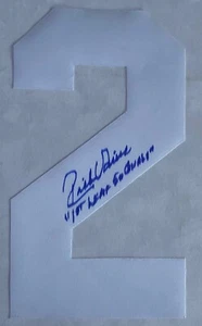 Rick Vaive Signed Jersey Number Two With "First Leaf 50 Goals Note" And COA - Picture 1 of 1