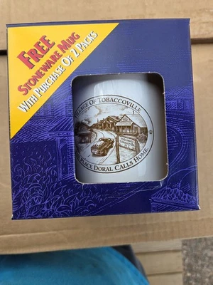 Taza de café vintage Village of Tobaccoville The Place Doral Calls Home  Foto 1 de 2