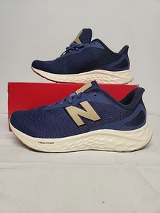 New Balance Fresh Foam ARISHI v4 Herren Größe 8 4E Extraweit Blau Beige Neu - Bild 1 von 9