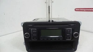 RADIO CD Volkswagen Polo V (6R) Hatchback 1.4 16V (CGGB) 2011 5M0035156C - Bild 1 von 3