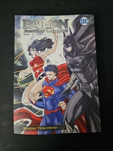 Batman & the Justice League Vol. 1 DC Manga 2018 See Photos  - Picture 1 of 5