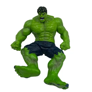 11CM Tall Hasbro Hulk Action Figure Marvel Rare - Picture 1 of 3