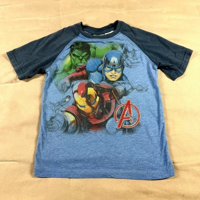 Camisa Marvel Avengers Multicolor Niños 6-7 Hulk Capitán América Iron Man Héroes Foto 1 de 4
