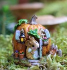 Wee Forest Folk Halloween - Wee Pumpkin Bungalow M-619