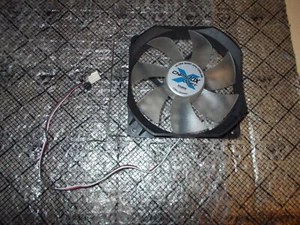 Zalman ZF1125ATM CNPS10X Quiet 120x120x25mm DC 12v Cooling Fan - Picture 1 of 2