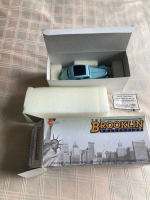 Brooklin escala 1/43 BRK127 - 1934 Studebaker Commander Land Cruiser azul claro Foto 1 de 4