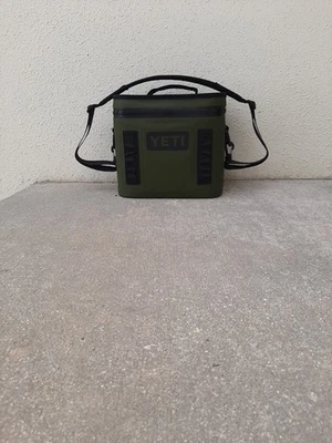 Yeti Hopper Flip 8 Foto 1 de 2
