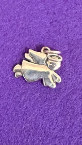 JAMES AVERY Flying Angel Charm - Retired Design - Picture 1 of 2