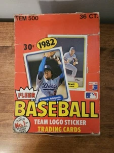 1982 Fleer Baseball Wax Box 36 Packs - Picture 1 of 3