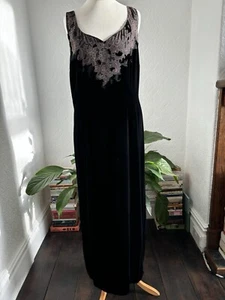 Women’s Minuet Black Velvet Evening Cocktail Party Dress Size 12 - Picture 1 of 21