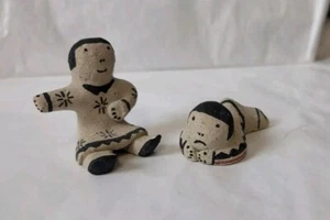 Native American Pueblo Buffy Cordero Suina Pair Pottery Children - Picture 1 of 12
