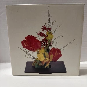 Twos Company Inc 7” Metal Square Flower Frog Spike Arranger Japonica Kenzan New - Picture 1 of 12