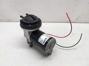 Thomas 007CDC19 Diaphragm Vacuum Pump 12V - Picture 1 of 5