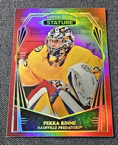 2022-23 Upper Deck Stature Red 25/25 Variation Pekka Rinne SP #25 Predators - Bild 1 von 2
