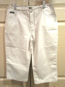 Blue Asphalt WOMENS SIZE 5 KHAKI CAPRI PANTS FRAYED WAISTBAND COTTON EASY WEAR - Picture 1 of 6