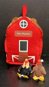 Casa de gallinas de felpa Adore Take Along de 12" con cierre de gancho/bucle para gallo y gallina de 4"  - Imagen 1 de 11