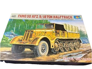 Trombettiere Famo Sd.kfz.9/18 Ton Half Track Model Kit 1/72. A6 - Foto 1 di 3