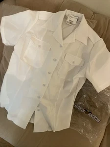 Flying Cross White Female, Work Shirt Short Sleeve Size 36 new with tags - Picture 1 of 5