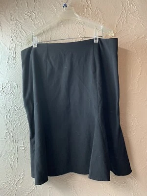 Fashion Bug Women's Black fit and Flare Stretch  Skirt Size 20 W Plus business  - Image 1 of 4