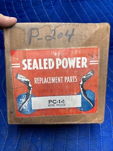 VINTAGE SEALED POWER REPLACEMENT AUTO PARTS WATER PUMP ITEM #PC-14 w/ PULLEY(00) - Picture 1 of 10