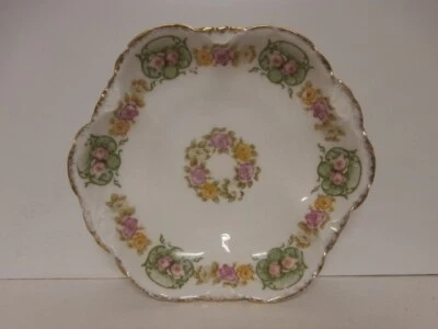 Vintage RC Versailles Bavaria Serving Bowl Rosenthal Pink Roses Scalloped Edge - Image 1 of 4
