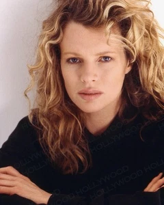 Kim Basinger 8x10 Photo WM - Picture 1 of 1