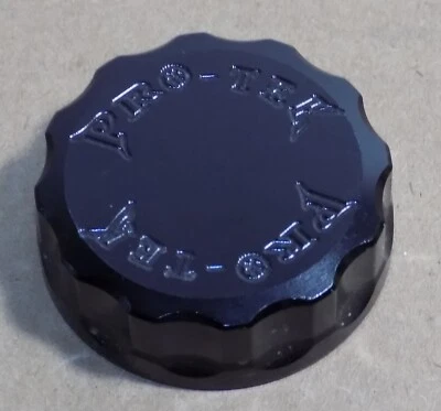 Tapa tapa depósito líquido embrague freno ProTek Billet Ducati 748 996 RC-450 Foto 1 de 2