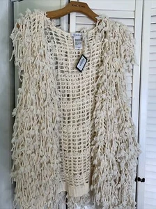 bebe pompom fringe vest 1 Sz NWT - Picture 1 of 3