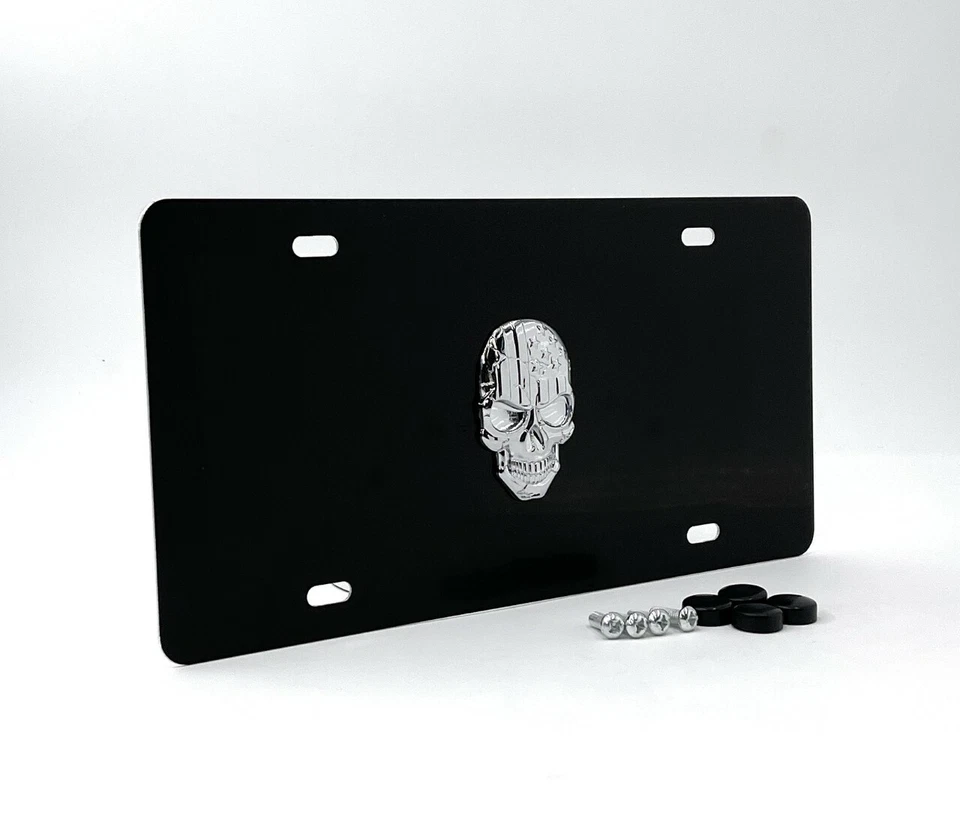 Placa de matrícula Premium Skull Flag de metal negro para Cadillac Subaru Ford Chevrolet Foto 1 de 1
