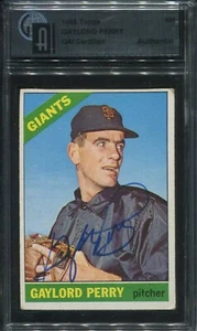 #598 GAYLORD PERRY, Giants 1966 Topps: GAI Certified Autograph Signed 10375320e - Picture 1 of 3