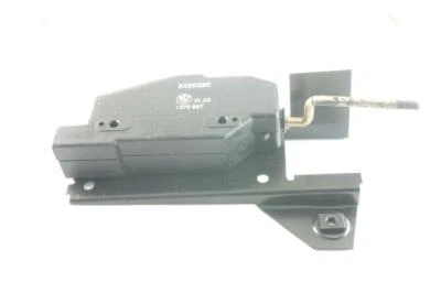 Actuador de puerta abatible de llenado de combustible gasolina OEM BMW E28 83-88 528E 533I 535I 524td Foto 1 de 4