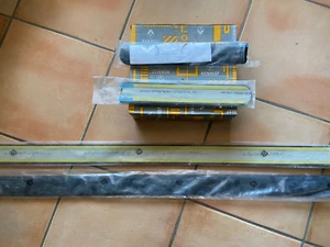 RENAULT TWINGO 1 : 7701410741 kit NEUF 4x baguette porte CERCLAGE protection - Picture 1 of 3