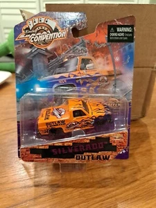 MAISTO 2023 DIECAST SUPER CONVENTION EXCL. OUTLAW SILVERADO 454 REAL RIDERS! - Picture 1 of 4