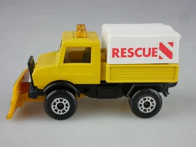 48-E Unimog with Plow - 55194 - Bild 1 von 4