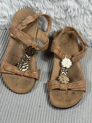 Sandalias Vionic para mujer talla 6 corcho tostado Farra correa para el tobillo plantilla cómoda ortopédica Foto 1 de 4