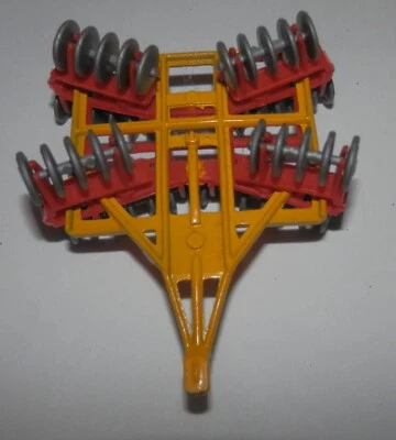 1:64 Yellow/Red Fold Up Drill - Image 1 of 4