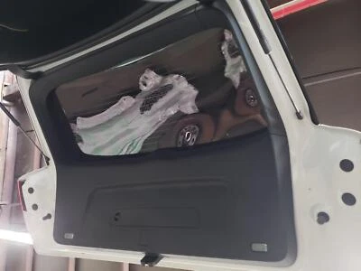 Panel de ajuste de tapa de puerta levadiza interior AUDI Q7 17 18 19; FZ negro Foto 1 de 4