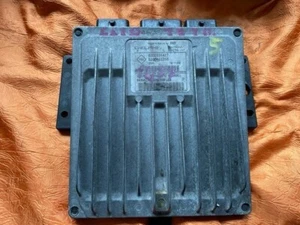 RENAULT CLIO TD 1.5 - CENTRALINA MOTORE 8200331477 - 8200412258 - Imagen 1 de 1