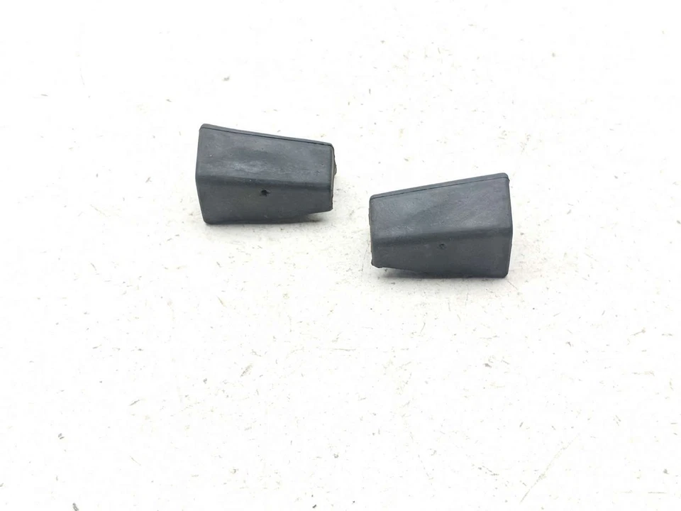 01-05 BMW F 650 CS F650CS Rubber Damper Covers - Image 1 of 4