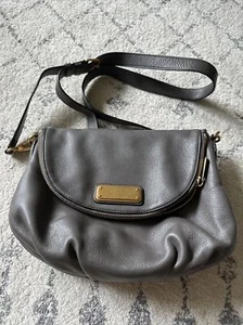 Marc by Marc Jacobs Classic Q Natasha Gray Pebbled Leather Flap Crossbody Bag - Picture 1 of 6