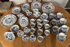 Blue Danube blaues Zwiebelmuster - Porzellan Geschirr - Geschirr Tassen Teeservice - WÄHLEN - Bild 1 von 87