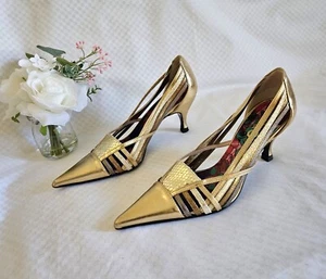 Women's Dolce & Gabbana Metallic Gold Leather Kitten Pump Heels Size 7 US... - Picture 1 of 12