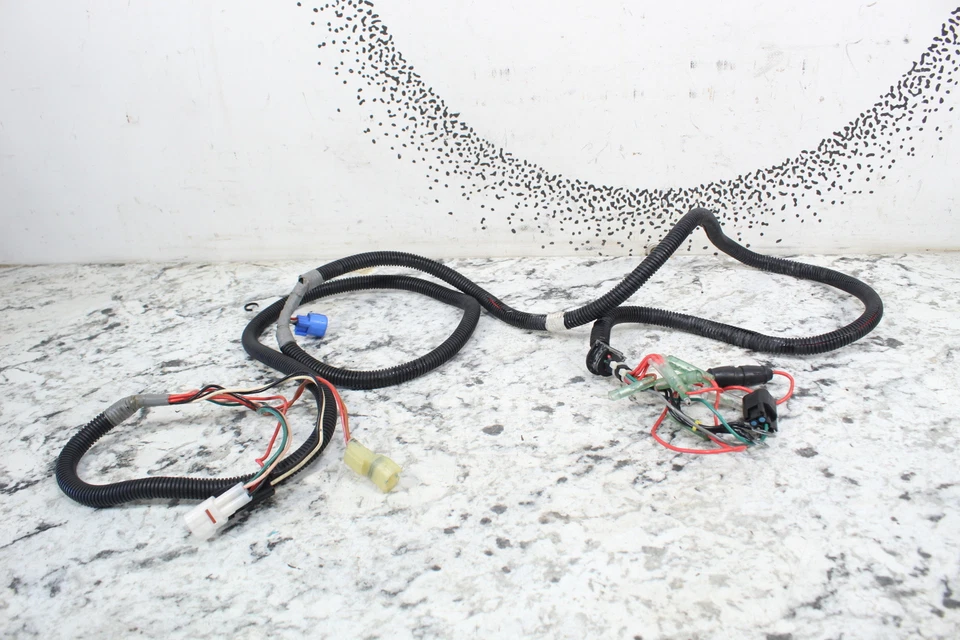 2001 YAMAHA WAVERUNNER GP800R Main Wire Harness 68A-82553-00-00 - Image 1 of 4